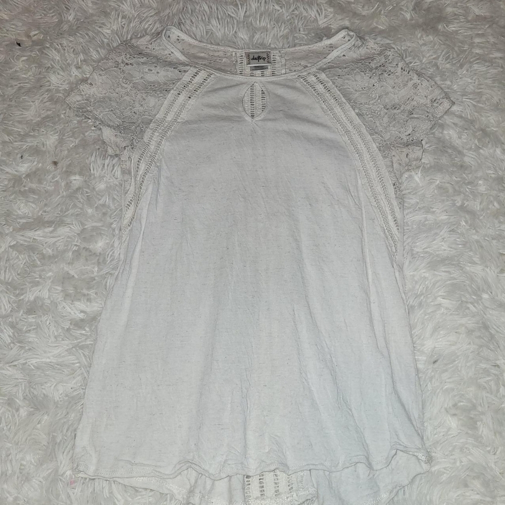 Daytrip White Sleeveless Muscle Tee